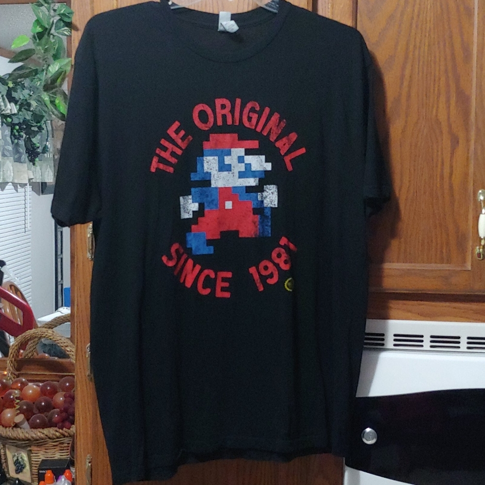 2XL Black Mario shirt